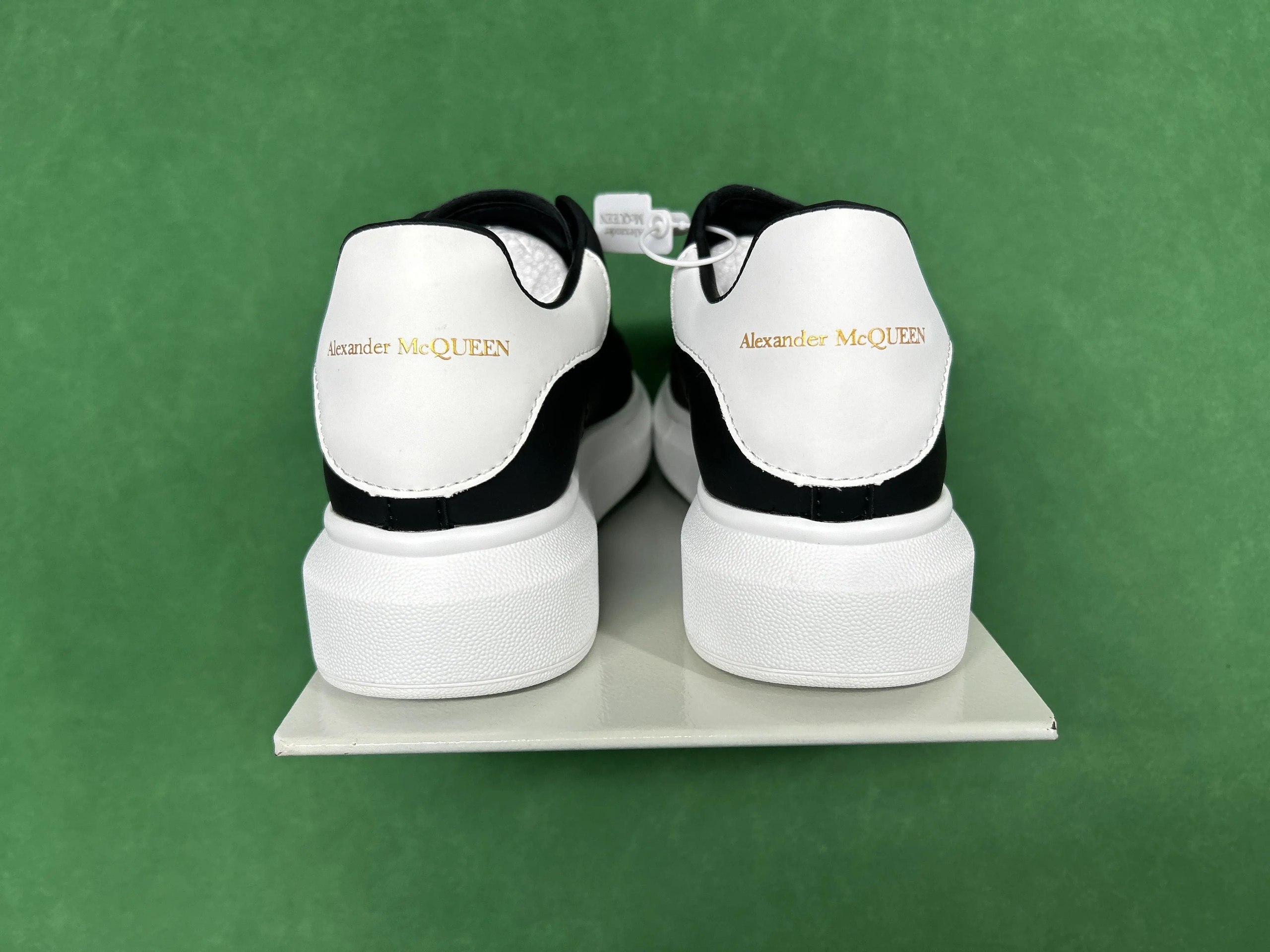 Alexander McQueen Oversized w8