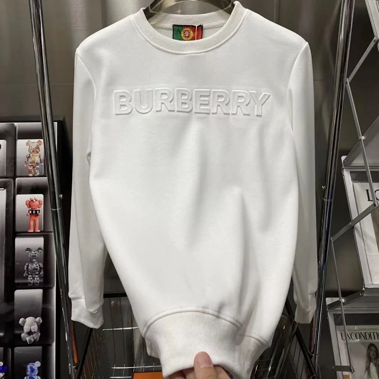 BURBERRY  T-shirt