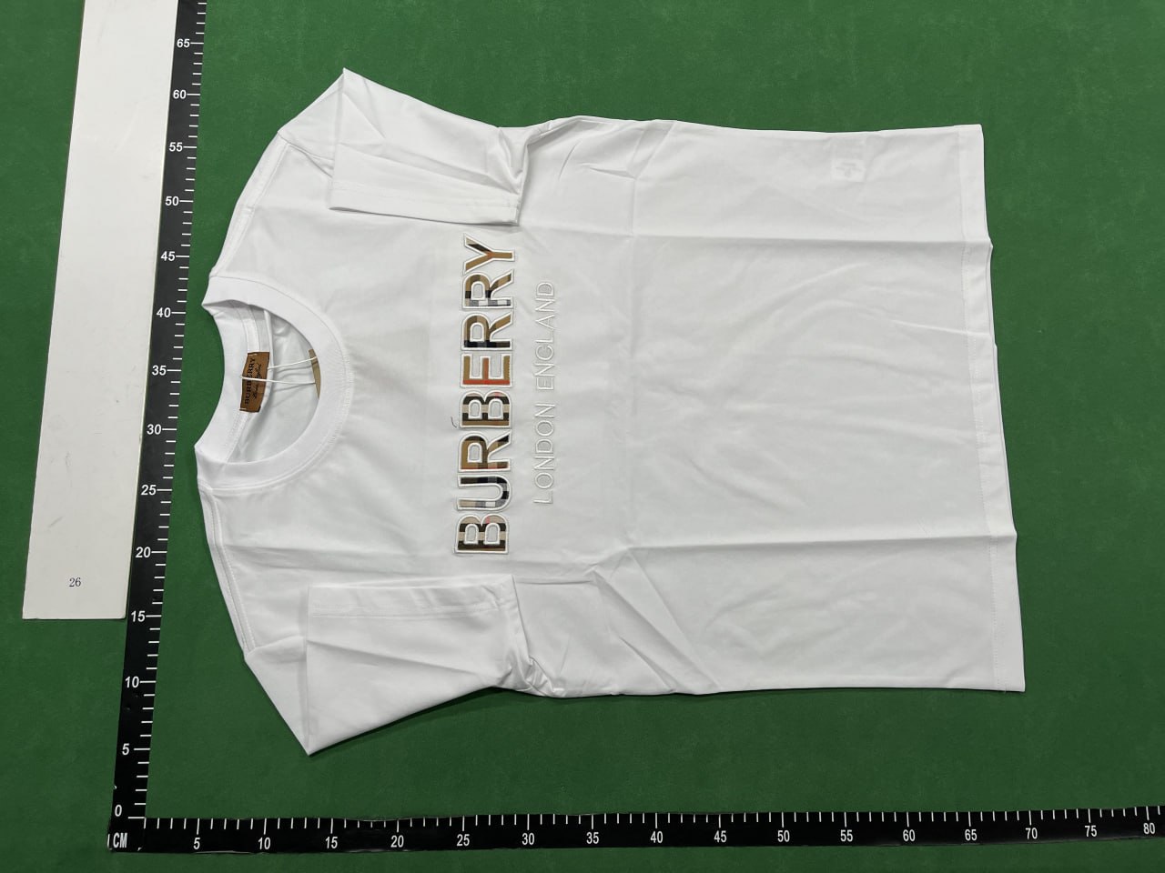 BURBERRY  T-shirt