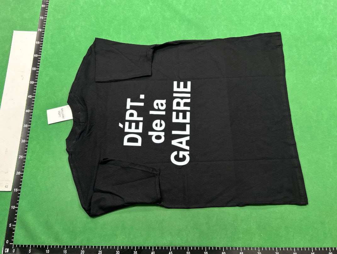 GALLERY DEPT. T-shirt