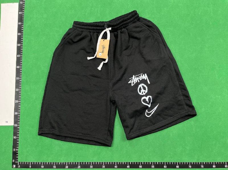  Stussy  shorts