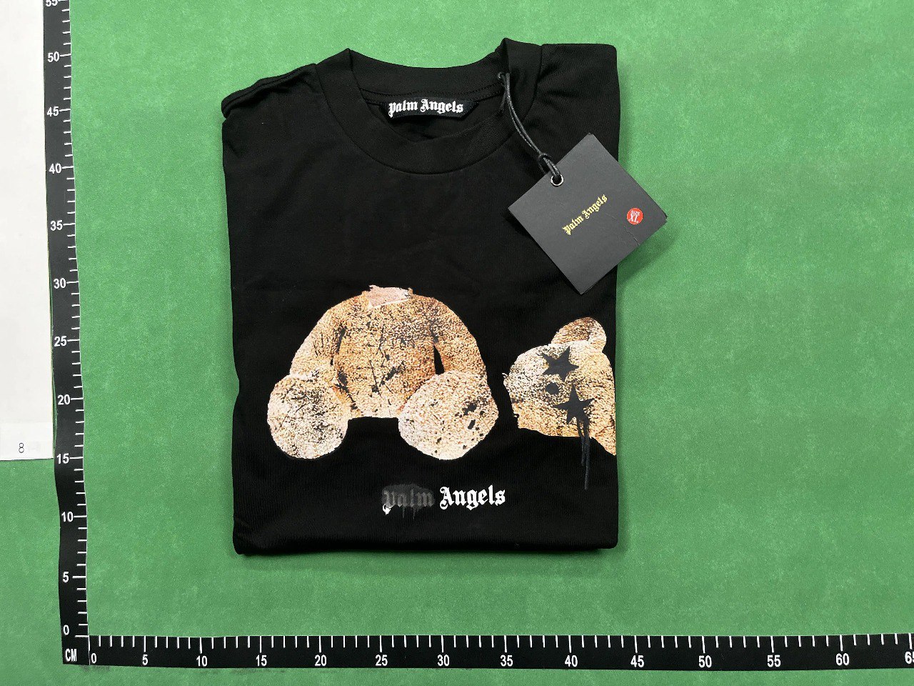 Angel Palm shorts T-shirts