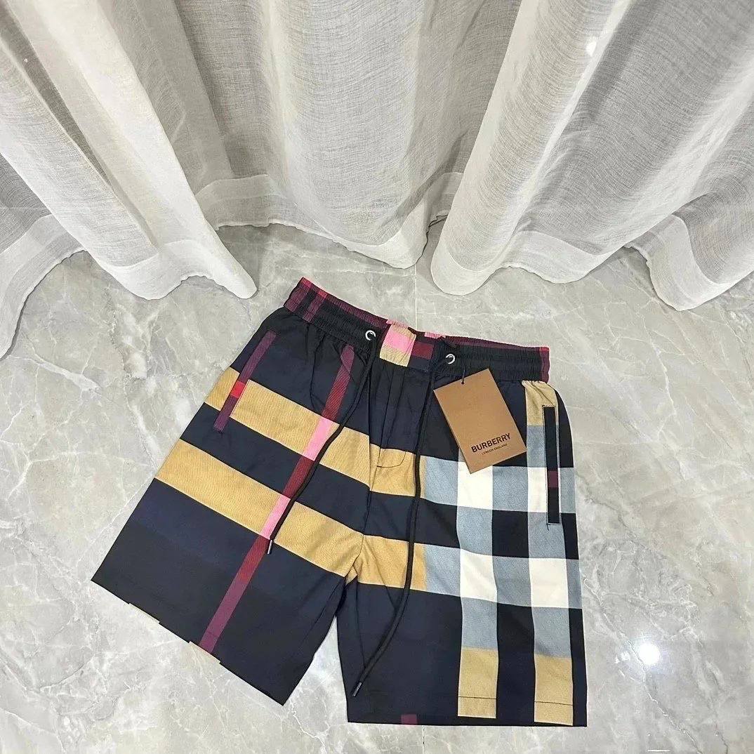  Burberry Shorts