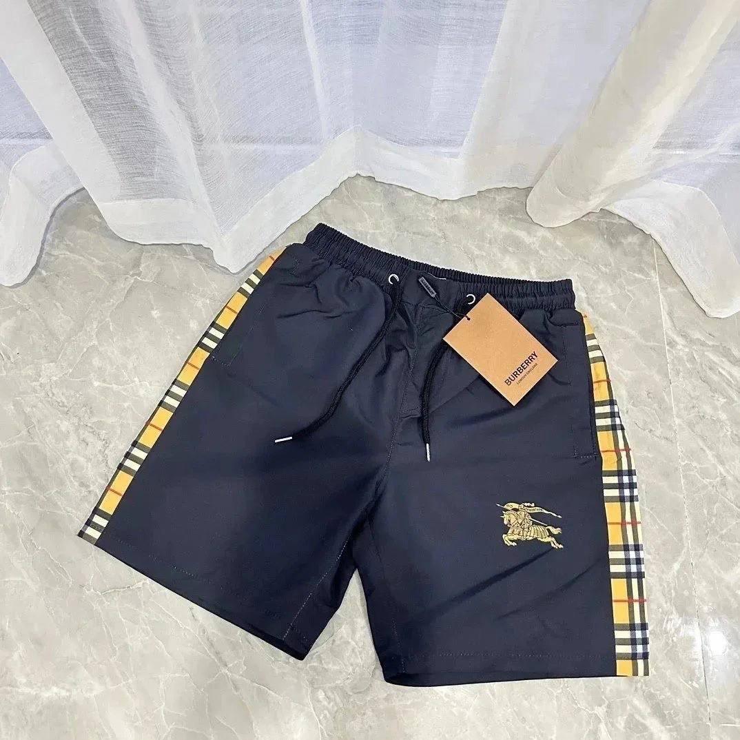  Burberry Shorts