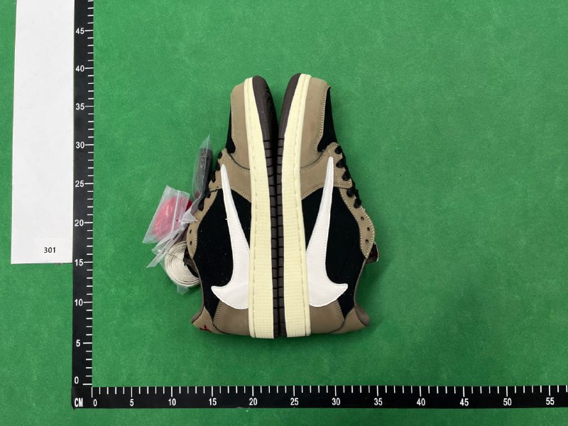 Jordan 1 Travis Scott Low  shoes