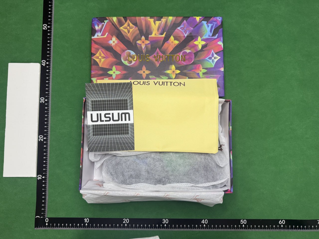 Louis vuitton run away shoes color change