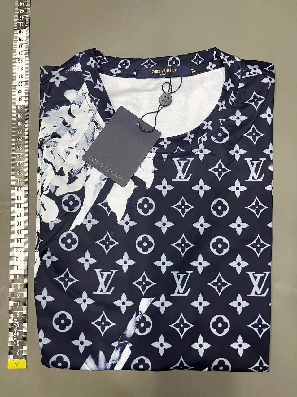 Louis Vuitton T-shirt