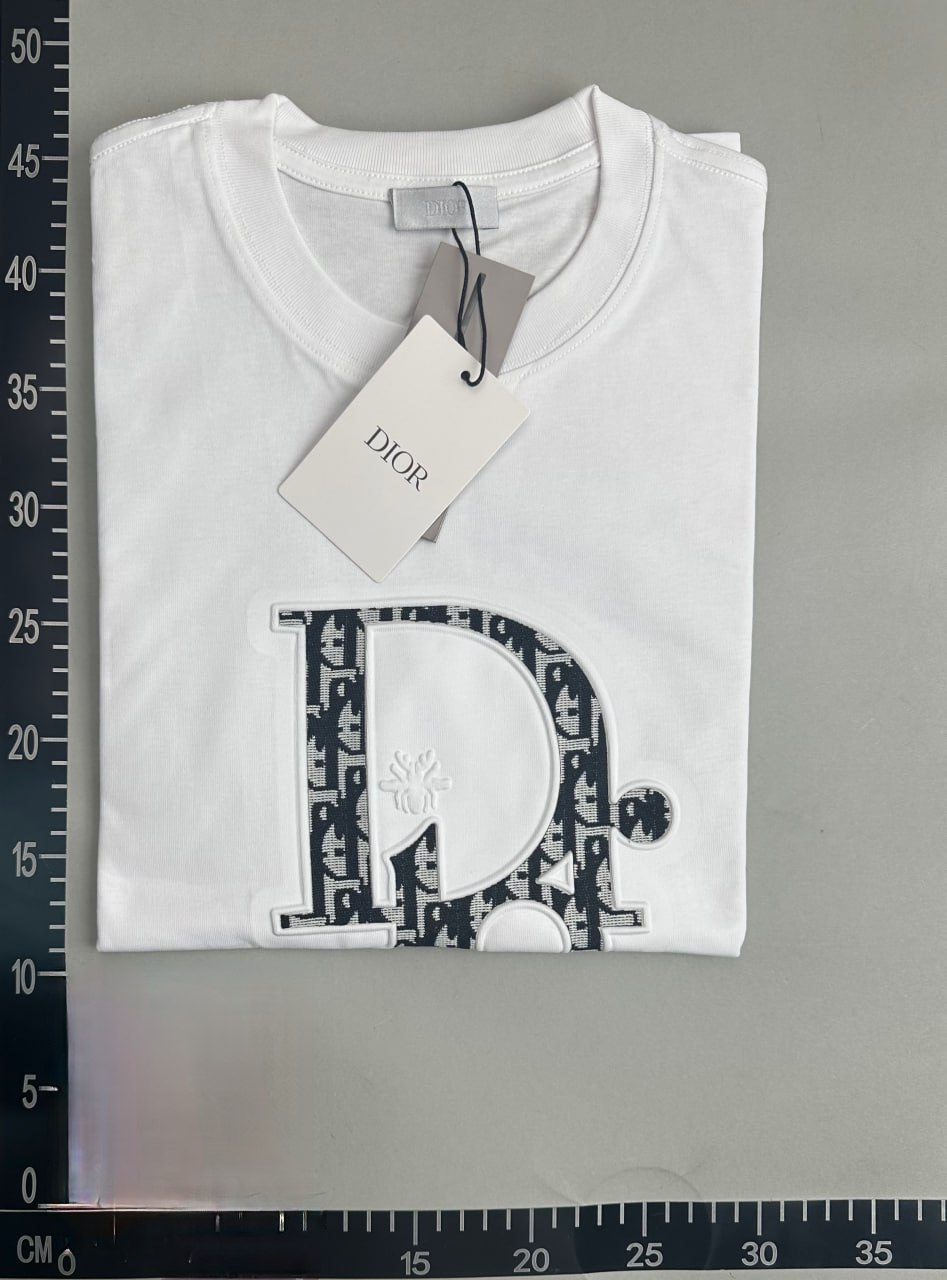 Dior T-shirt