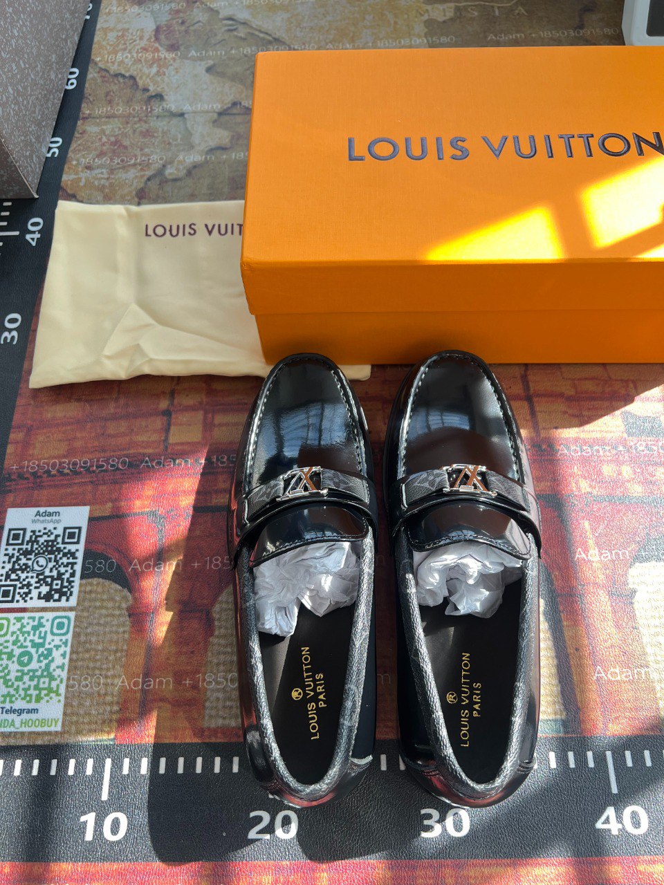  LOUIS VUITTON
