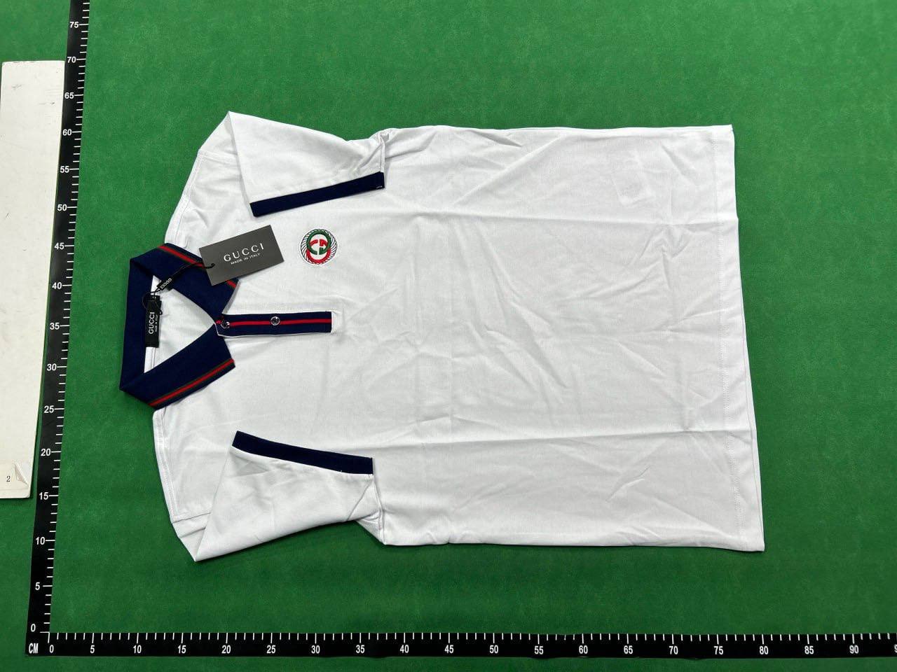  Gucci   T-shirt