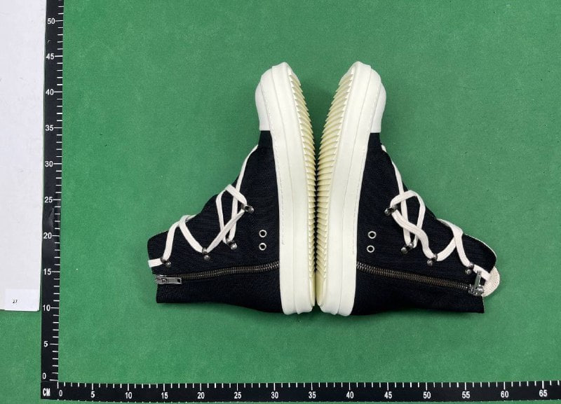 Rick on shoes  40 CP