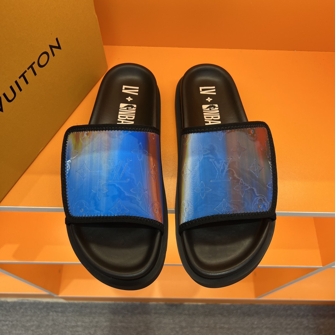  Louis Vuitton Leather Slippers（40 styles）