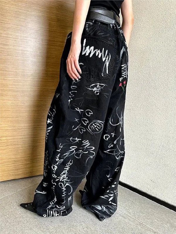 Balenciaga  Pants