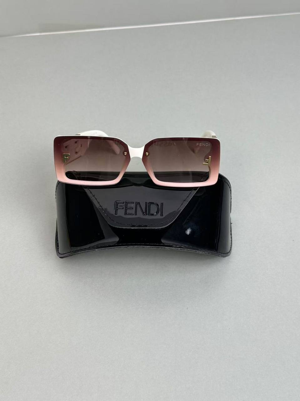  FENDI Sunglasses