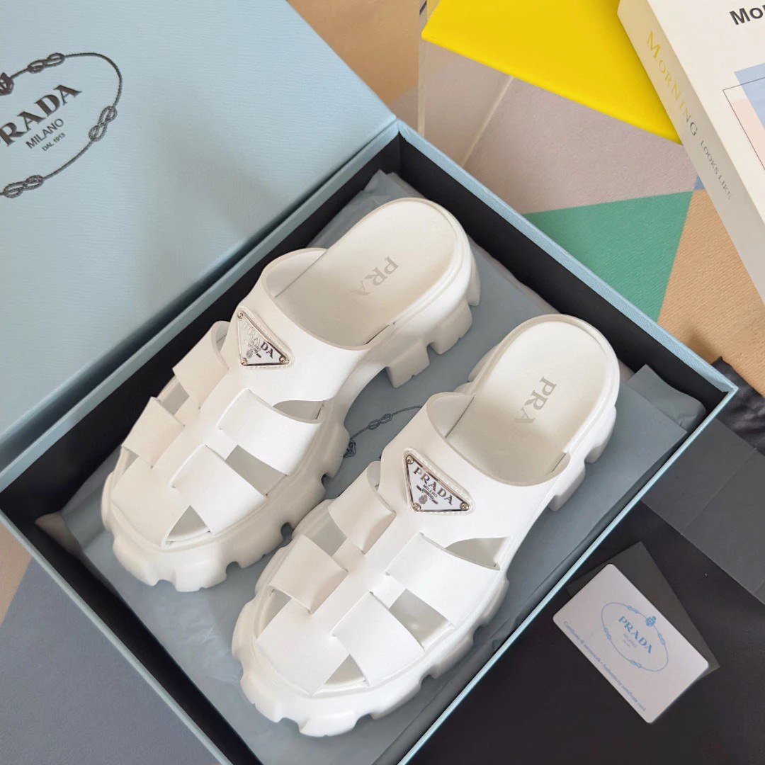  prada  slippers 