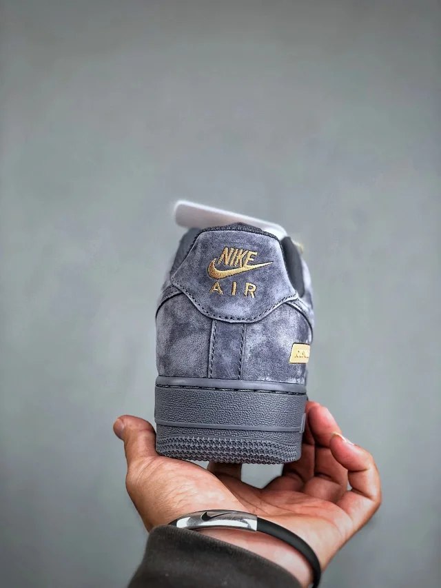 Nike Louis Vuitton LV Gray suede low-top casual sports shoes