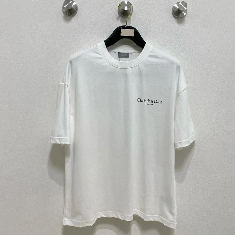 Christian Dior lette