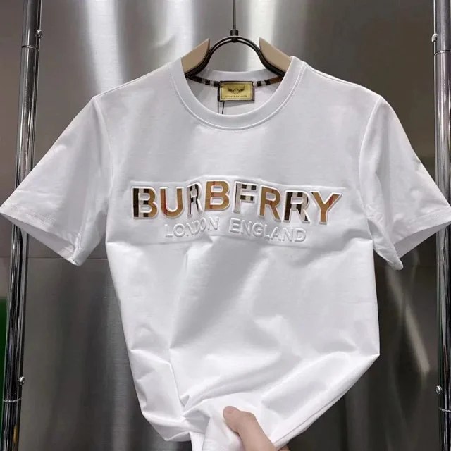  BURBERRY Short-sleeved T-shirt and hooded sweatshirt collection