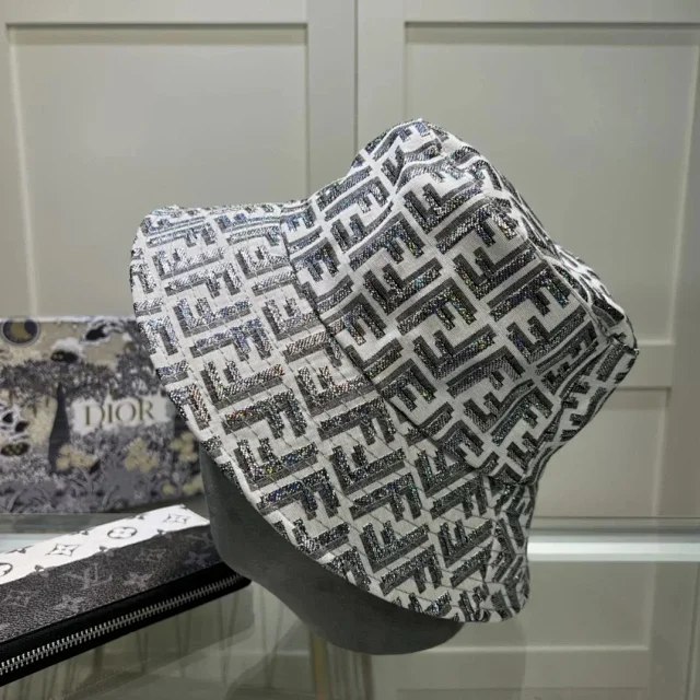 FENDI New outdoor letter baseball cap for men and women（40 styles）FENDI New outdoor letter baseball cap for men and women（40 styles）