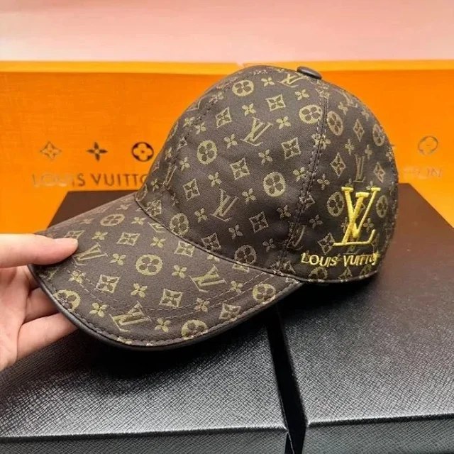 Louis Vuitton LV new stylish and versatile baseball cap（40 styles）