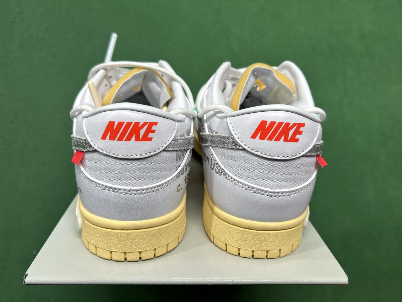 original quality  Nike Dunk Low Off-White