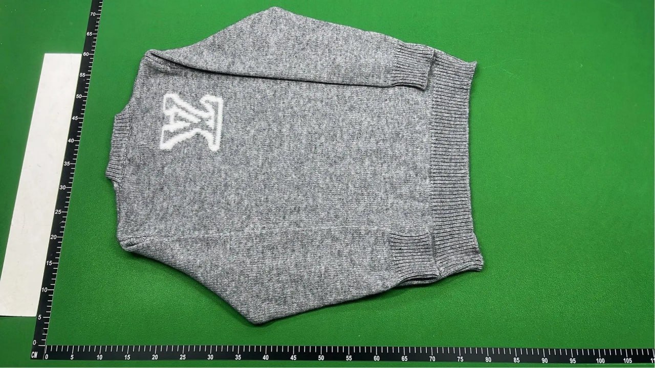 Louis Vuitton Monogram Knit Sweater [6 styles]